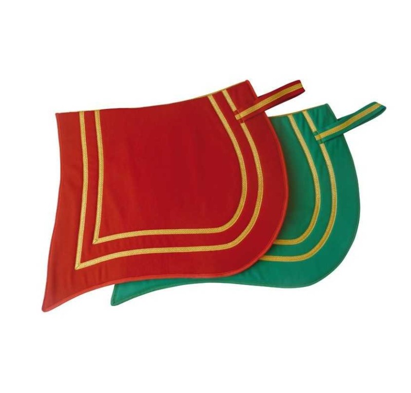 Mantilla alta escuela de paño con lana con pico