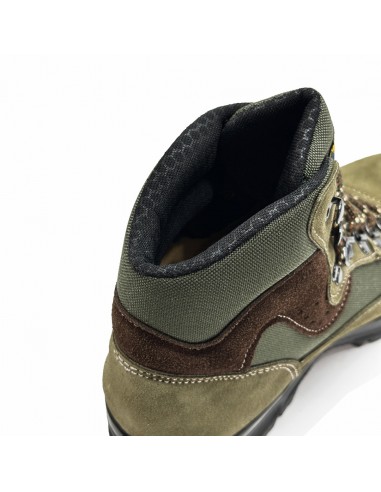Bota de montaña Segarra |  Kaki y marrón Bota de montaña Segarra |  Kaki y marrón