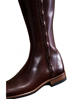 Bota trenzada 'Los Nietos' modelo Romain