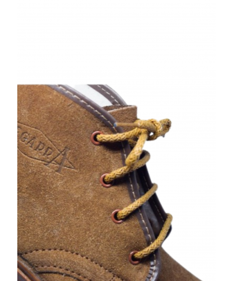 Bota extra adorno serraje