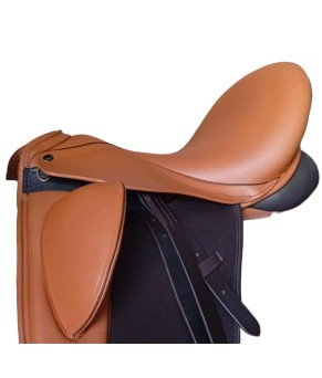 Montura doma Neuss con taco muslera | Varios colores